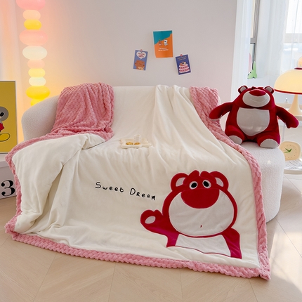 91家纺网 家纺一手货源 找家纺 （总）灰鲸 2025新款牛奶兔兔绒多功能贴布绣盖毯（带拉链）