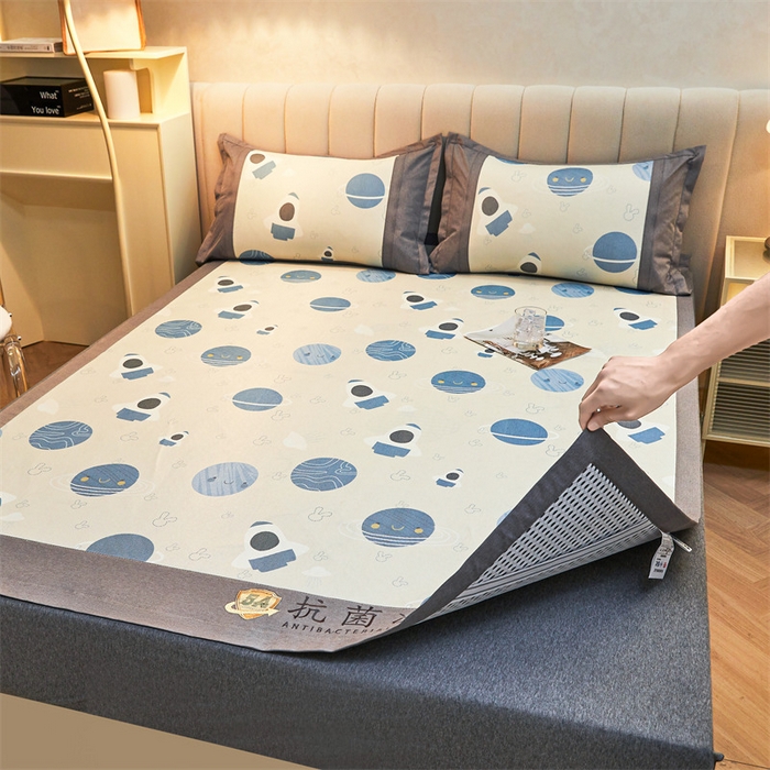 91家纺网 家纺一手货源 找家纺 鑫姿席业 2025新款A类抗菌冰藤席 蓝色太空