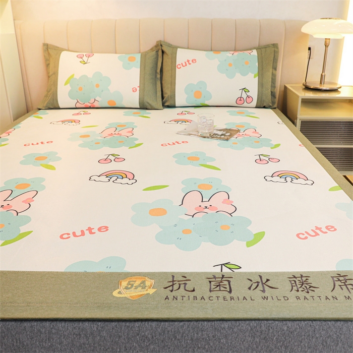 91家纺网 家纺一手货源 找家纺 鑫姿席业 2025新款A类抗菌冰藤席 花与兔子-1