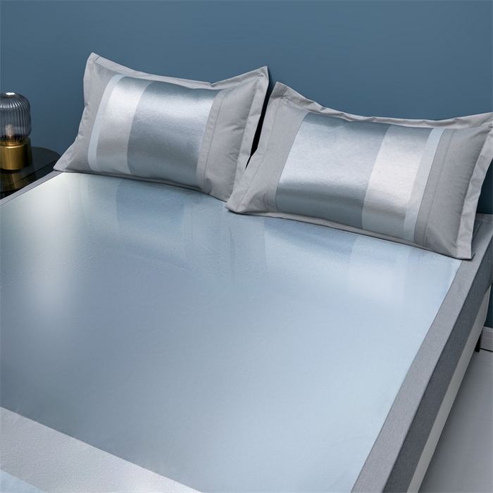 91家纺网 家纺一手货源 找家纺 鑫姿席业 2025新款5A抗菌冰藤席（渐变）床单款系列 黛蓝灰