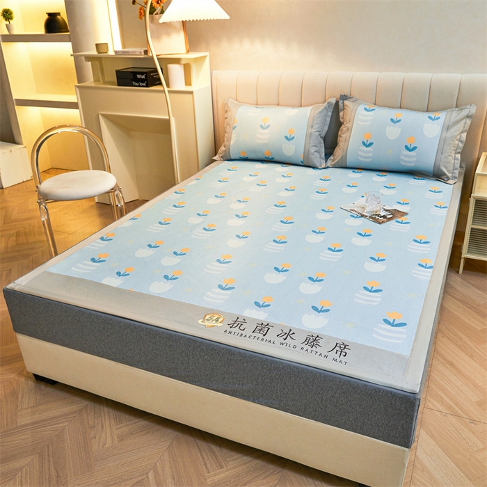 91家纺网 家纺一手货源 找家纺 鑫姿席业 2025新款A类抗菌冰藤席 花丛集