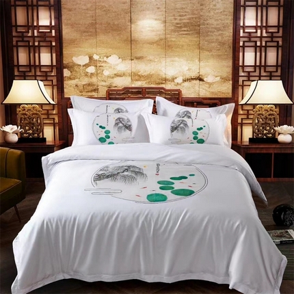 91家纺网 家纺一手货源 找家纺 安力森/诚臻酒店用品 2023新款全棉60贡缎喷气数码印花酒店宾馆民宿四件套 柳岸塘月