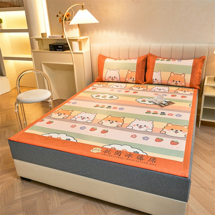 91家纺网 家纺一手货源 找家纺 鑫姿席业 2025新款A类抗菌冰藤席 柯基与花