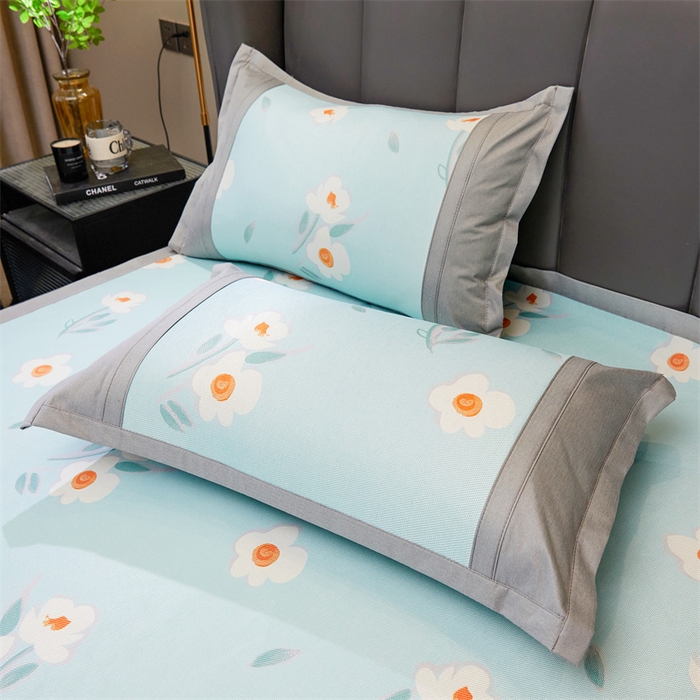 91家纺网 家纺一手货源 找家纺 鑫姿席业 2025新款A类抗菌冰藤席 小花怡人