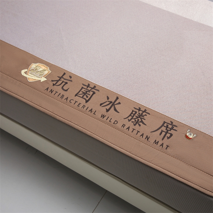 91家纺网 家纺一手货源 找家纺 鑫姿席业 2025新款5A抗菌冰藤席（渐变）床笠款系列 秋香驼