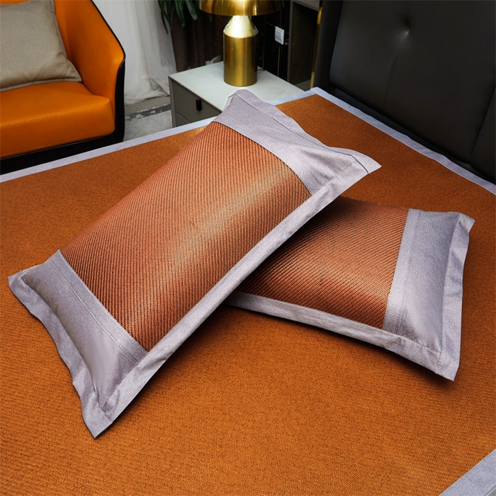 91家纺网 家纺一手货源 找家纺 鑫姿席业 2025新款5A抗菌野藤席系列床单款 松木咖