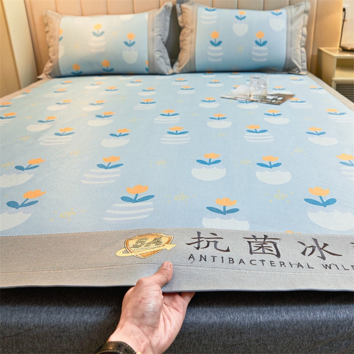 91家纺网 家纺一手货源 找家纺 鑫姿席业 2025新款A类抗菌冰藤席 花丛集