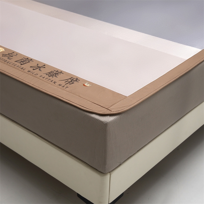 91家纺网 家纺一手货源 找家纺 鑫姿席业 2025新款5A抗菌冰藤席（渐变）床笠款系列 秋香驼