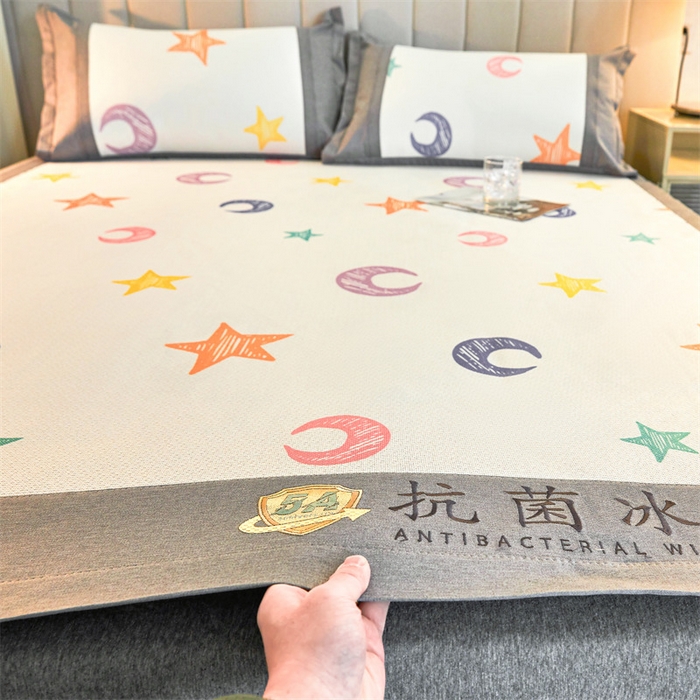 91家纺网 家纺一手货源 找家纺 鑫姿席业 2025新款A类抗菌冰藤席 星星的眼睛-1