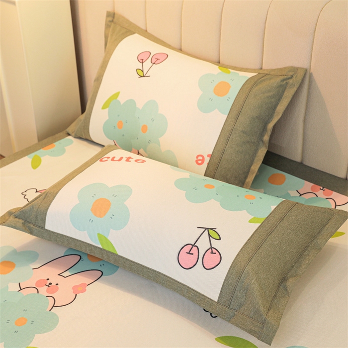 91家纺网 家纺一手货源 找家纺 鑫姿席业 2025新款A类抗菌冰藤席 花与兔子-1