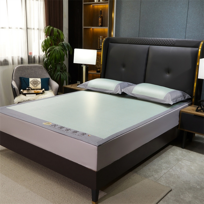 91家纺网 家纺一手货源 找家纺 鑫姿席业 2025新款抗菌古藤席床单款系列 松柏绿