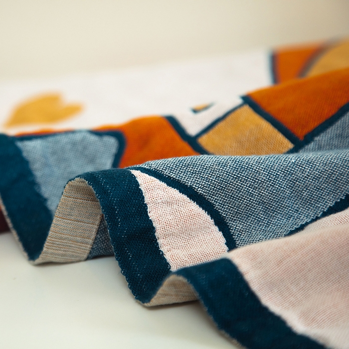 91家纺网 家纺一手货源 找家纺 雯雨家纺 2023新款全棉卡通系列纱布浴巾 面包超人-白