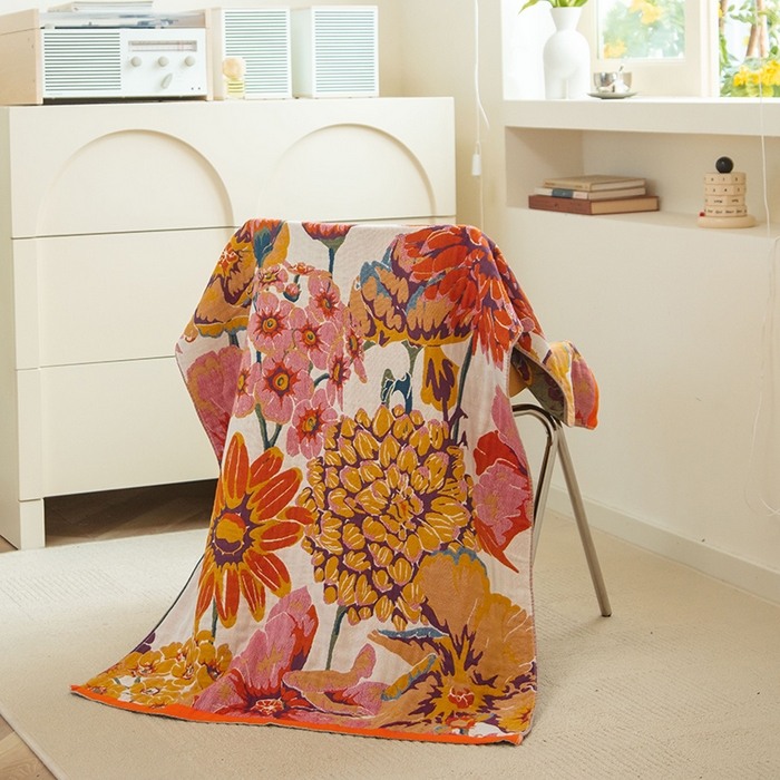 91家纺网 家纺一手货源 找家纺 雯雨家纺 2023新款全棉卡通系列纱布浴巾 郁郁花丛