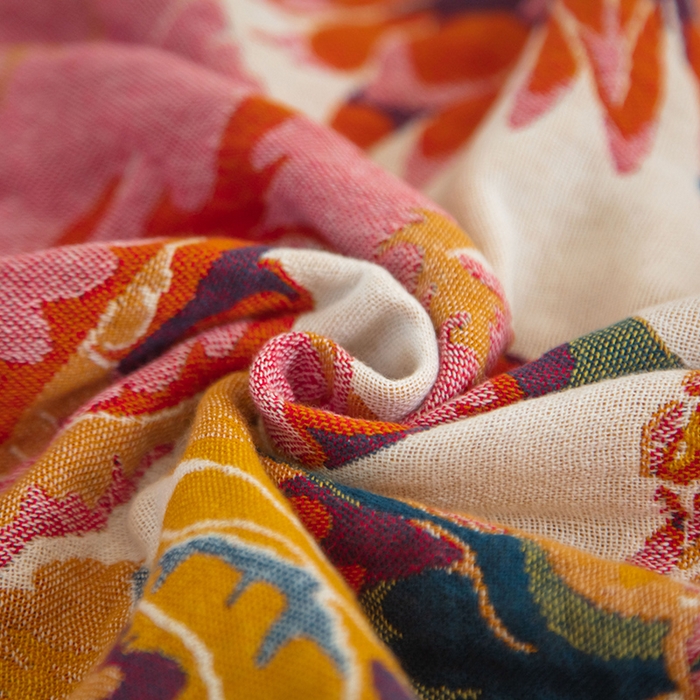 91家纺网 家纺一手货源 找家纺 雯雨家纺 2023新款全棉卡通系列纱布浴巾 郁郁花丛