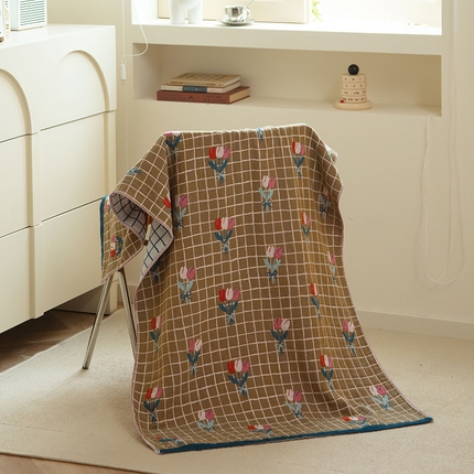 91家纺网 家纺一手货源 找家纺 雯雨家纺 2023新款全棉卡通系列纱布浴巾 碎花物语-黄