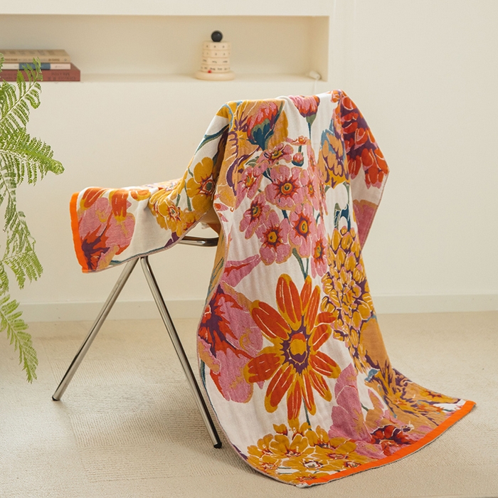 91家纺网 家纺一手货源 找家纺 雯雨家纺 2023新款全棉卡通系列纱布浴巾 郁郁花丛