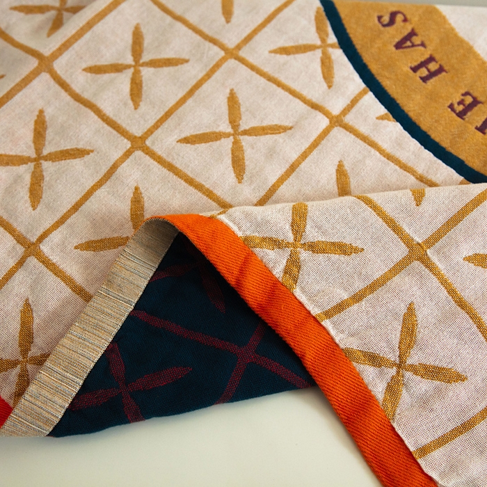 91家纺网 家纺一手货源 找家纺 雯雨家纺 2023新款全棉卡通系列纱布浴巾 花园之间-黄