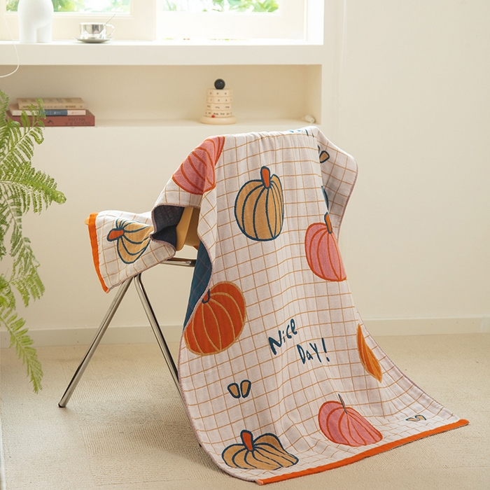 91家纺网 家纺一手货源 找家纺 雯雨家纺 2023新款全棉卡通系列纱布浴巾 南瓜乐园