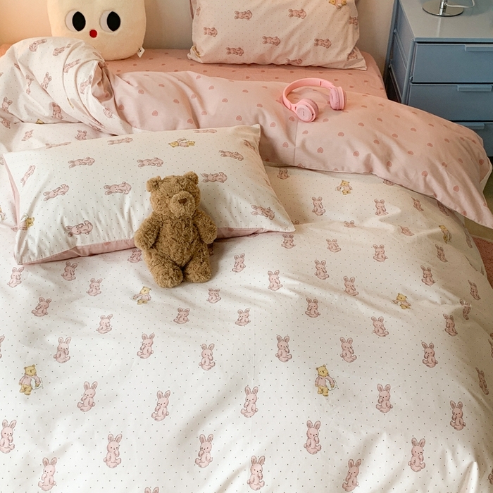 91家纺网 家纺一手货源 找家纺 昔可家纺 2023新款全棉四件套-萌趣卡通 点点小萌兔