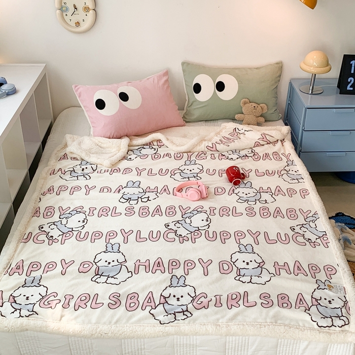 91家纺网 家纺一手货源 找家纺 昔可家纺 2023新款圣诞款毯子 圣诞小萌狗