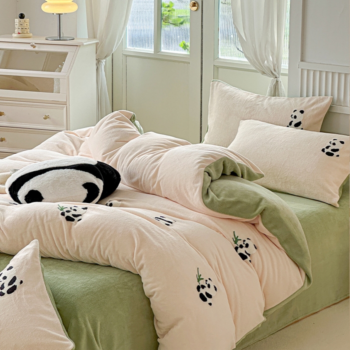 91家纺网 家纺一手货源 找家纺 （总）木堇家居 2023秋冬新款牛奶绒毛巾绣四件套