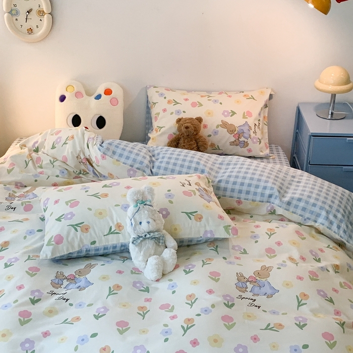 91家纺网 家纺一手货源 找家纺 昔可家纺 2023新款全棉四件套-ins卡通系列 蓝格花兔兔