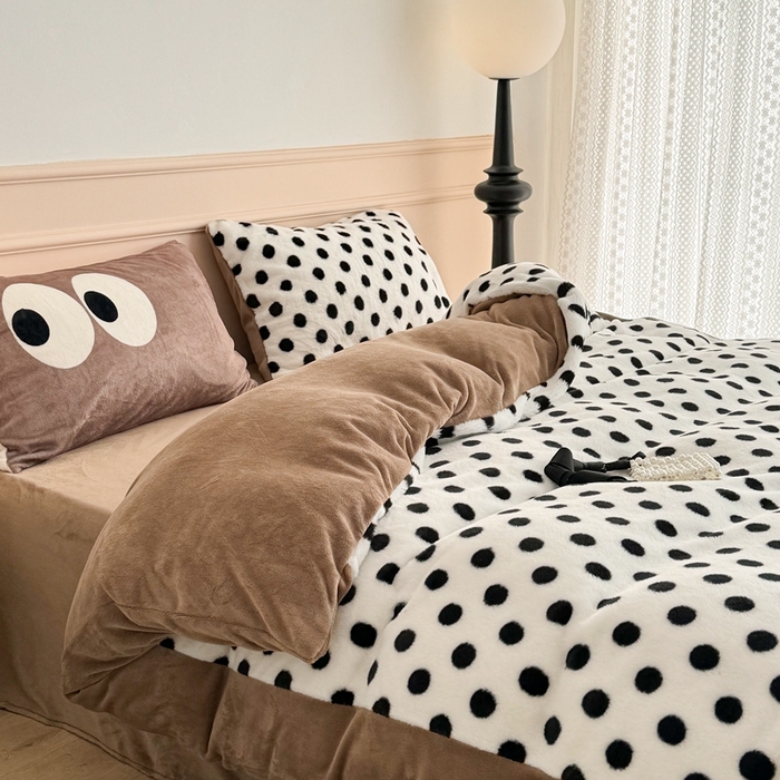 91家纺网 家纺一手货源 找家纺 （总）昔可家纺 2023新款波点兔兔绒拼接牛奶绒四件套