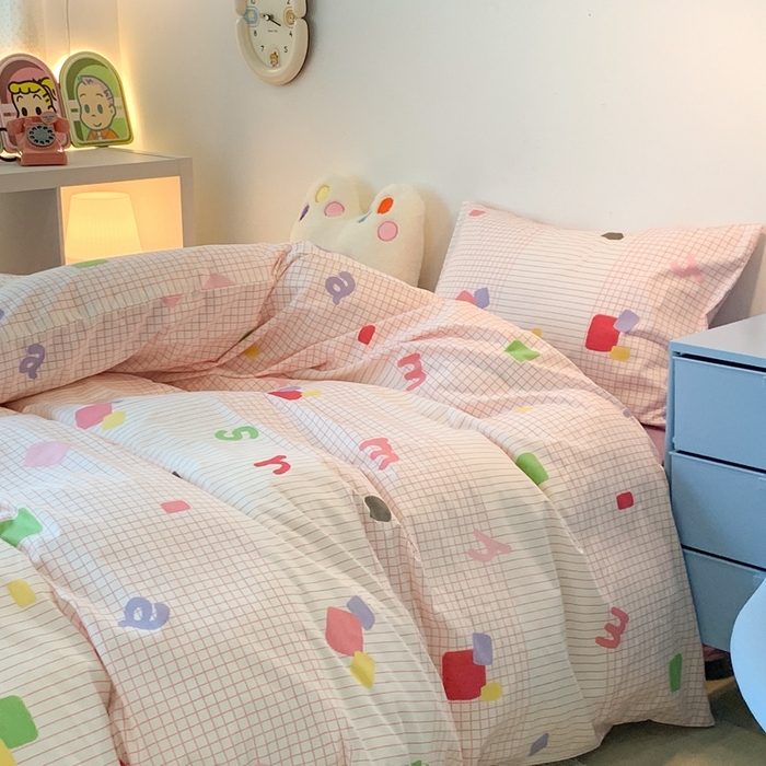 91家纺网 家纺一手货源 找家纺 昔可家纺 2023新款全棉四件套-潮趣系列 彩格字母