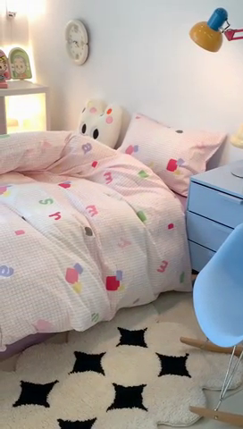 91家纺网 家纺一手货源 找家纺 昔可家纺 2023新款全棉四件套-潮趣系列 彩格字母