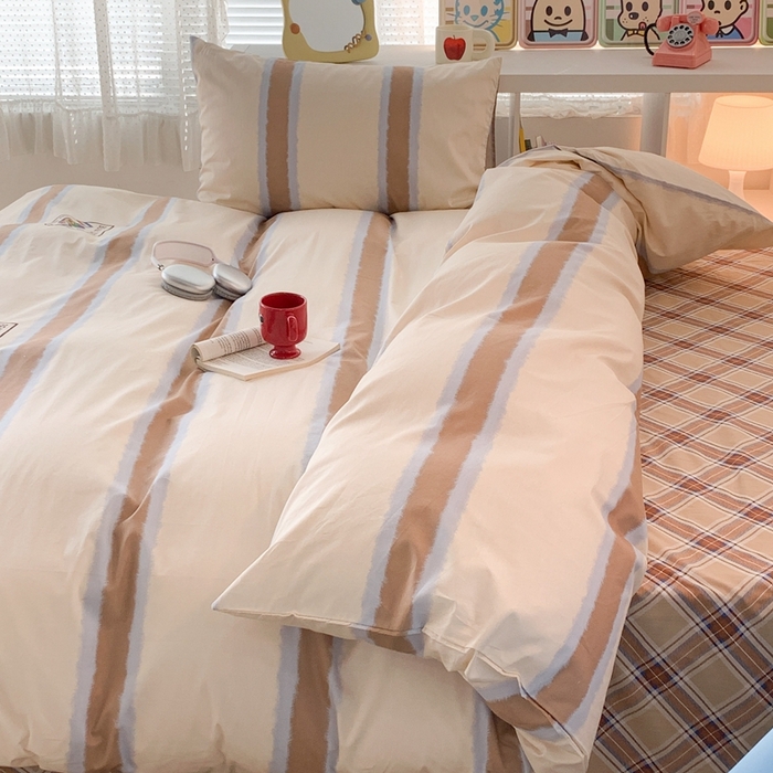 91家纺网 家纺一手货源 找家纺 昔可家纺 2023新款全棉四件套-ins卡通系列 棕条英伦熊