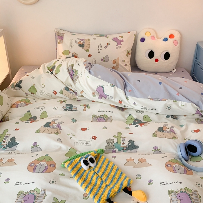 91家纺网 家纺一手货源 找家纺 昔可家纺 2023新款全棉四件套-萌趣卡通 恐龙的茶话会