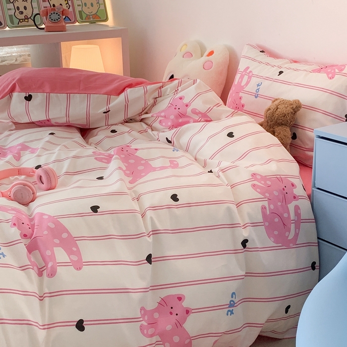 91家纺网 家纺一手货源 找家纺 昔可家纺 2023新款全棉四件套-潮趣系列 粉条爱心猫