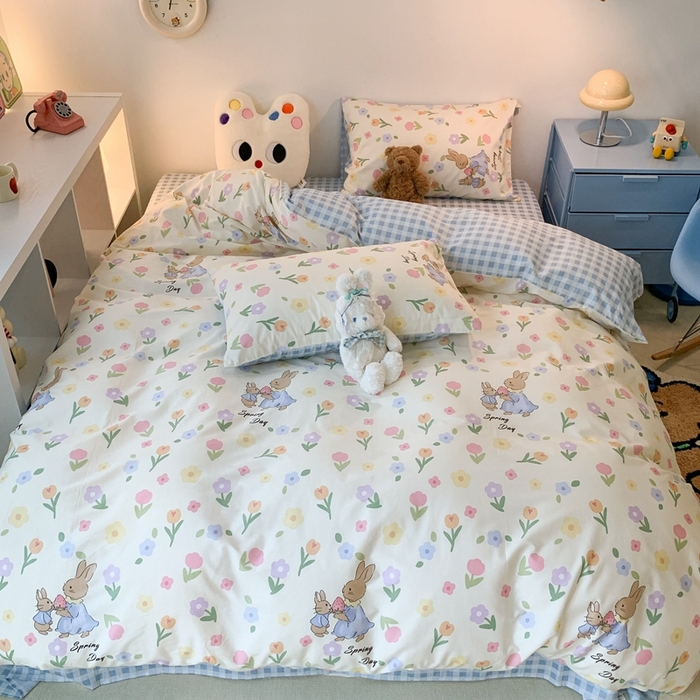 91家纺网 家纺一手货源 找家纺 昔可家纺 2023新款全棉四件套-ins卡通系列 蓝格花兔兔