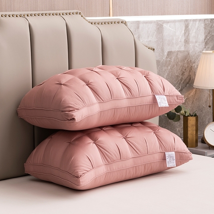 91家纺网 家纺一手货源 找家纺 （总）梦叶草 2023新款全棉贡缎扭花面包枕芯酒店枕头