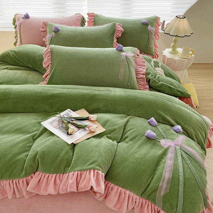 91家纺网 家纺一手货源 找家纺 言熙居 2024新款法莱绒牛奶绒高克重郁金香系列韩版四件套 郁金香绿