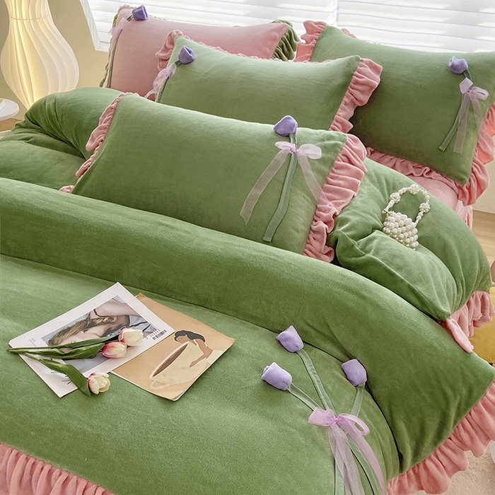 91家纺网 家纺一手货源 找家纺 言熙居 2024新款法莱绒牛奶绒高克重郁金香系列韩版四件套 郁金香绿