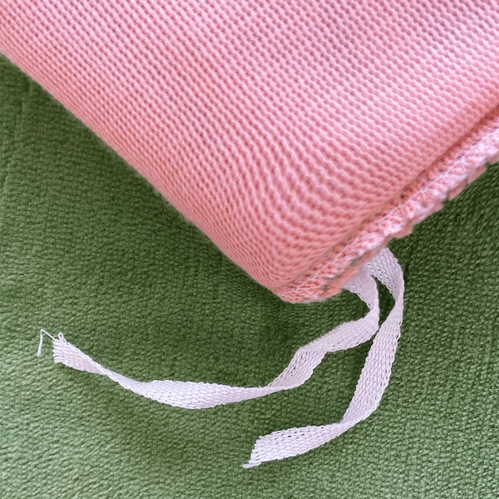 91家纺网 家纺一手货源 找家纺 言熙居 2024新款法莱绒牛奶绒高克重郁金香系列韩版四件套 郁金香粉