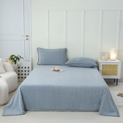 91家纺网 家纺一手货源 找家纺 恋人优选 2023新款牛奶绒毛毯 蓝小格