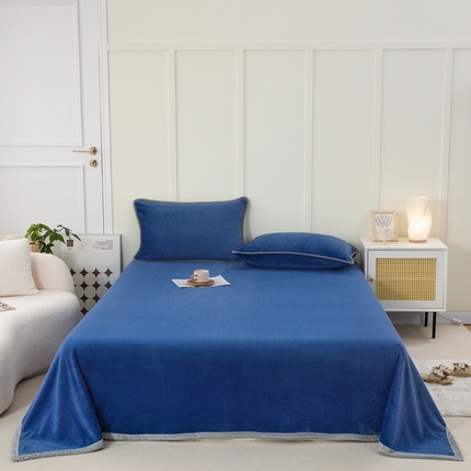 91家纺网 家纺一手货源 找家纺 恋人优选 2023新款牛奶绒毛毯 宾利蓝