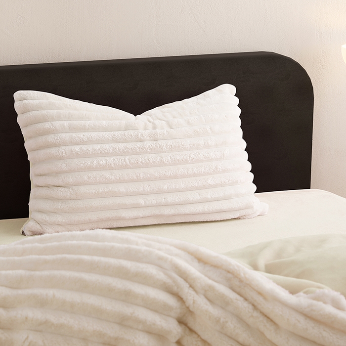 91家纺网 家纺一手货源 找家纺 千逸虹 2024新款高克重兔毛绒四件套 米黄