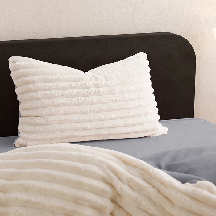 91家纺网 家纺一手货源 找家纺 千逸虹 2024新款高克重兔毛绒四件套 灰