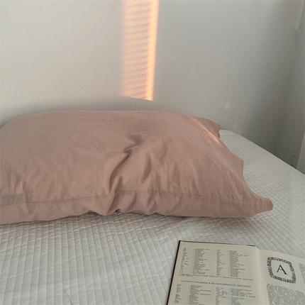 91家纺网 家纺一手货源 找家纺 （总）恋恋三季 2024新款40支13372中古风全棉印花单枕套-小野茶子（风格二）