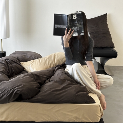 91家纺网 家纺一手货源 找家纺 例外Home 2023新款高克重天鹅绒保暖美拉德混搭四件套系列 美拉德-咖奶茶