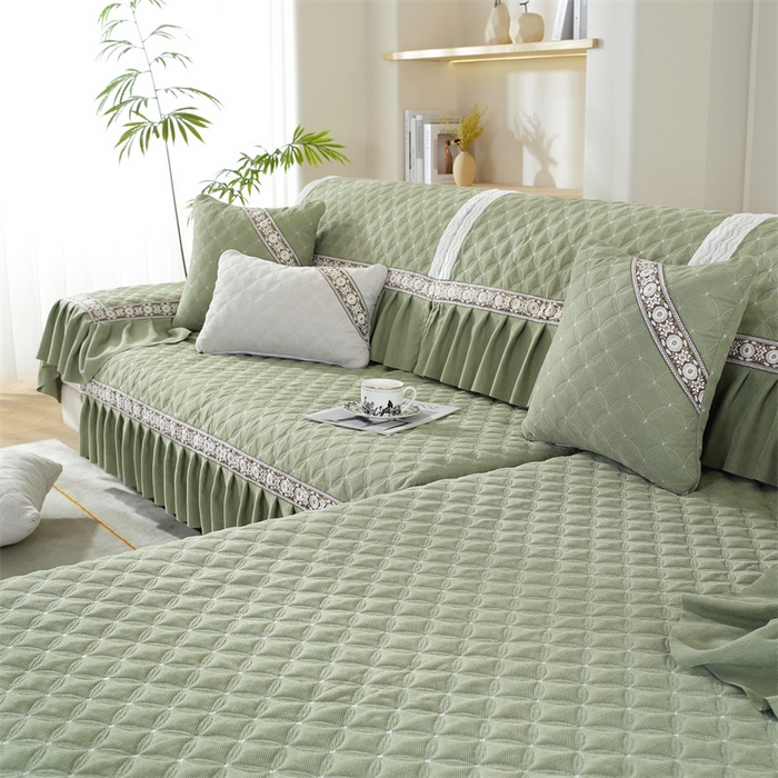 91家纺网 家纺一手货源 找家纺 共鸣沙发垫 2023新款九支婴儿绒沙发垫 九支婴儿绒绿色