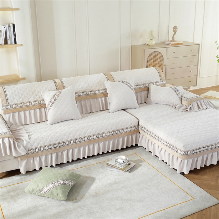 91家纺网 家纺一手货源 找家纺 共鸣沙发垫 2023新款九支婴儿绒沙发垫 九支婴儿绒米色