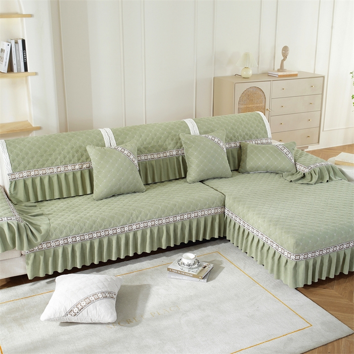 91家纺网 家纺一手货源 找家纺 共鸣沙发垫 2023新款九支婴儿绒沙发垫 九支婴儿绒绿色