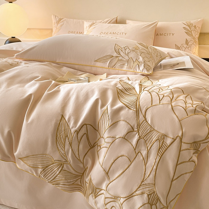 91家纺网 家纺一手货源 找家纺  A类母婴级全棉磨毛四件套纯棉高精密刺绣长绒棉床上用品床笠款 芙蓉-白桃