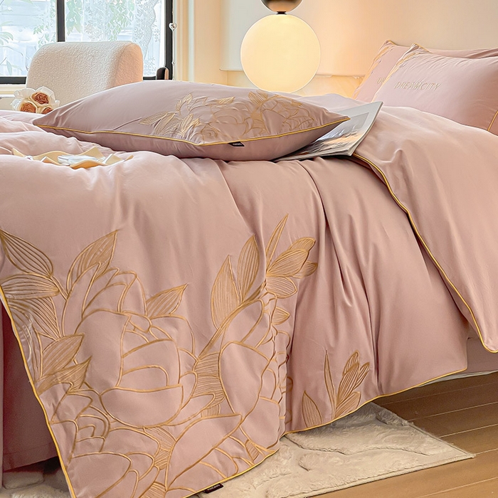 91家纺网 家纺一手货源 找家纺  A类母婴级全棉磨毛四件套纯棉高精密刺绣长绒棉床上用品床笠款 芙蓉-红桃