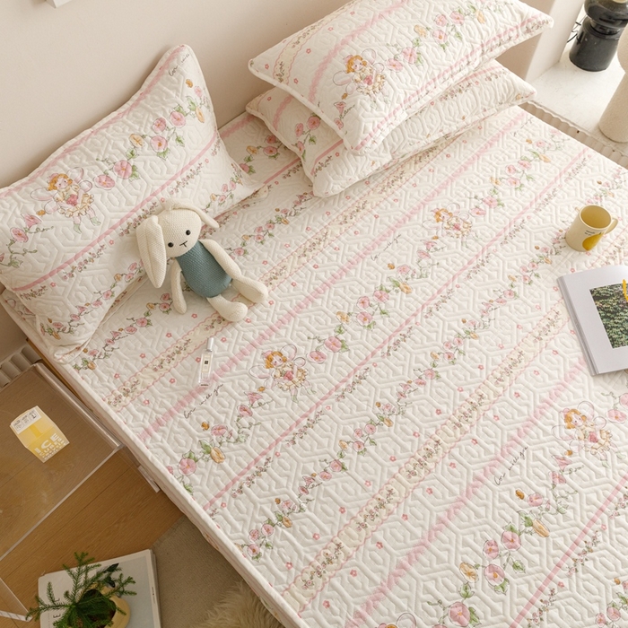 91家纺网 家纺一手货源 找家纺 忘忧草 2023新款A类全棉印花夹棉床笠 可韵