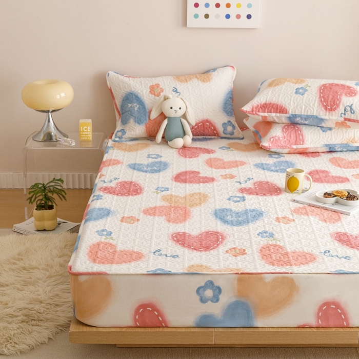 91家纺网 家纺一手货源 找家纺 忘忧草 2023新款A类全棉印花夹棉床笠 幸福满满